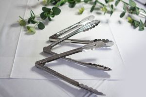 Tongs